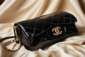 全新香奈儿包二手价（全新香奈儿包二手价格多少）