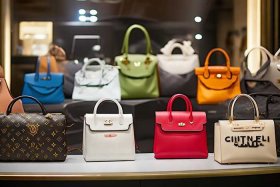 女士名牌包包有哪些品牌标志 女士名牌包包有哪些品牌标志的