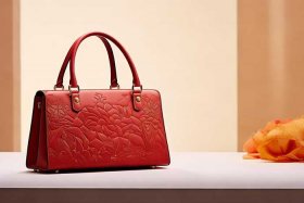 国产包包哪个品牌最高档；国产包包哪个品牌最高档最好看