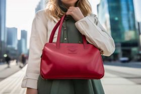 女士尼龙包品牌排行榜、女士尼龙包品牌排行榜前十名