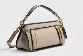 三四百的包有什么牌子，三四百的包有什么牌子的