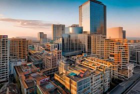 国际品牌嵌入西部大开发 国际品牌嵌入-