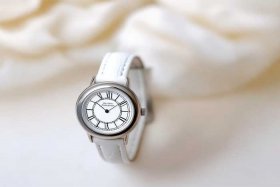 女表2000元左右的品牌；女表2000元左右的品牌有哪些