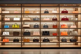 女包的品牌有哪些（女包的品牌有哪些品牌性价比高）