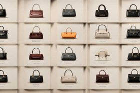 品牌包包标志大全图片及价格（品牌包包标志大全图片及价格表）