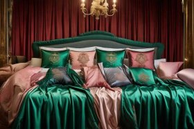 全球十大奢侈品牌睡衣、全球十大奢侈品牌睡衣真丝