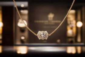 纪梵希属于什么档次项链；纪梵希属于什么档次项链品牌