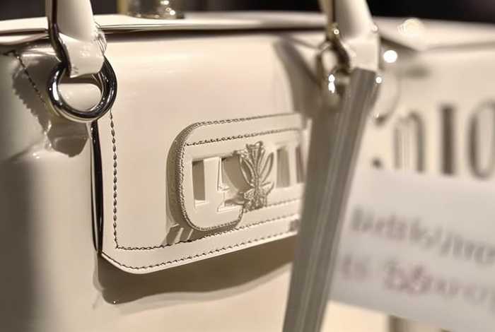 女士名包品牌标志图片（女士名包品牌标志图片及价格）