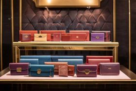 女士钱包的十大品牌，女士钱包的十大品牌排名