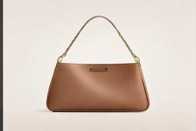 女款包包中等品牌；女款包包中等品牌推荐