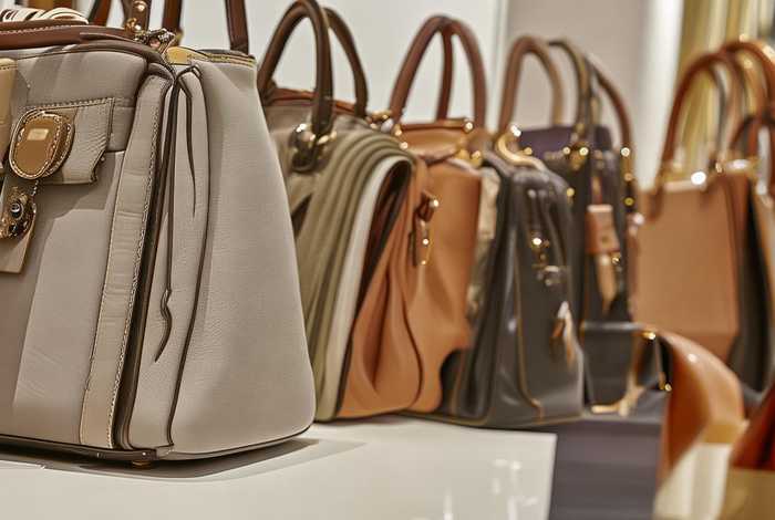 名牌包包图片；名牌包包图片大全图片欣赏