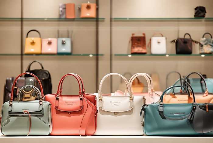 女包哪些牌子比较好；女包哪些牌子比较好看