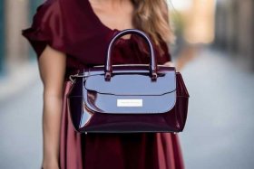 三四百左右的女包品牌 - 三四百左右的女包品牌排行榜