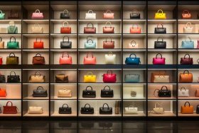 女包牌子排行榜前100名 女包牌子排行榜前100名图片