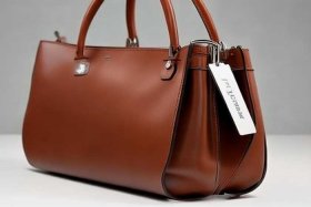 女式包包图片和价格；女式小包包图片和价格