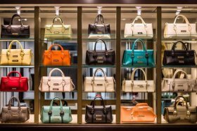 女士手提包大全价格（女士手提包大全价格图片）