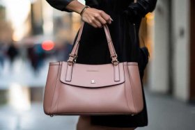 女人常用包包品牌（女人常用包包品牌大全）