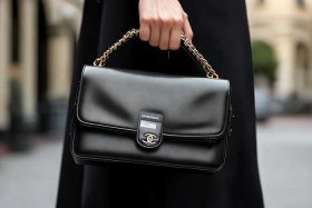 全新香奈儿女包最畅销（全新香奈儿女包最畅销多少钱）