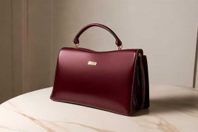 轻奢包包；轻奢包包是什么意思