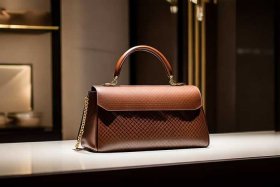 奢侈品包包最值得买的是哪款，奢侈品包包最值得买的是哪款款式
