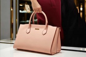女士名牌包包有哪些（女士名牌包排行榜前十名有哪些）