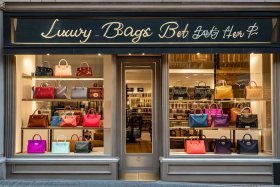 奢侈品包包哪里买划算 奢侈品包包哪里买划算一点