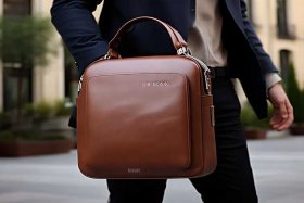 男士单肩包 品牌（男士单肩包 品牌有哪些）