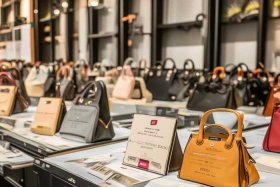 卖二手包包需要什么手续么（卖二手包需要注意什么）