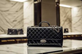 马来西亚香奈儿包多少钱；马来西亚香奈儿便宜吗