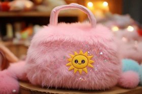 毛绒包包3元以内（毛绒包包3元以内哪款好）