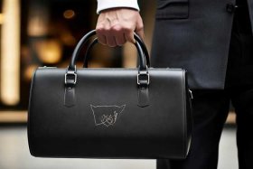 男士包包奢侈品牌推荐 男士包包奢侈品牌推荐图片