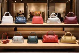 女包的品牌排行榜前十名国产，女包的品牌排行榜前十名国产有哪些