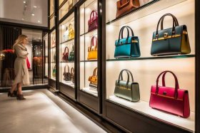 国际十大品牌女包专卖直播间（国际十大品牌女包专卖直播间排名）