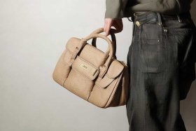 美国Coach 蔻驰 女士腰包经典花纹F48740IMAA8；美国coach 蔻驰 女士腰包经典花纹f