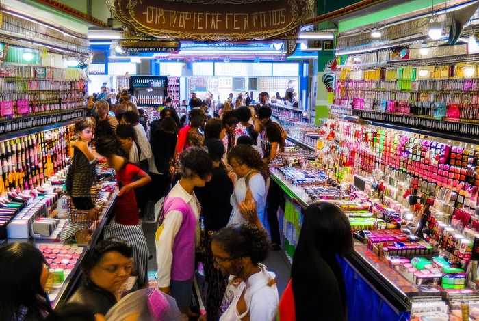 化妆品在哪里买最好 化妆品在哪里买最好呢