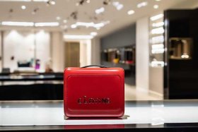 赛琳celine包官方旗舰店；赛琳celine包官方旗舰店手机包