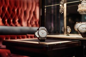 罗意威出名吗 罗意威算奢侈品牌吗