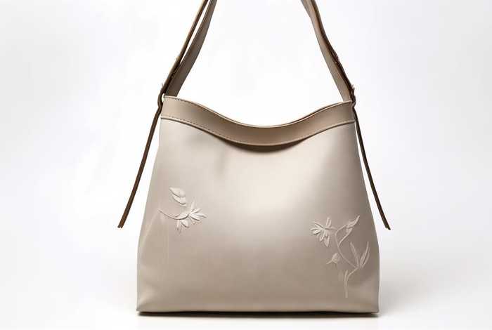 女士布包斜挎包简单大方 - 女士布包斜挎包简单大方图片