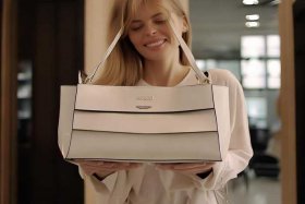 女生喜欢什么品牌的包；女生喜欢什么品牌的包包