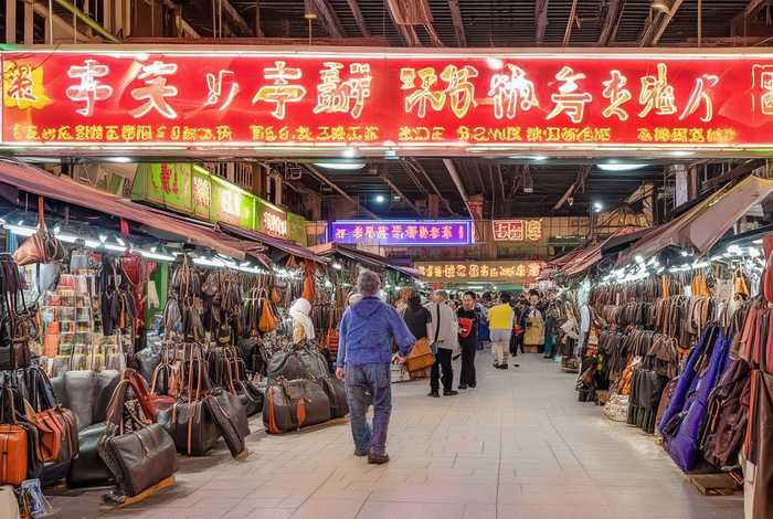 三元里皮具批发市场批发价，三元里皮具批发市场攻略