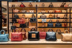 广州皮具城名牌包包 - 广州皮具城名牌包包价位