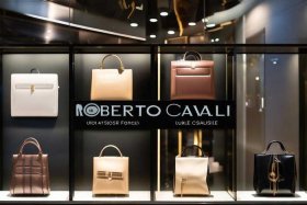 罗意威是轻奢还是一线品牌（罗意威是轻奢还是一线品牌的）