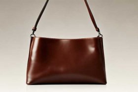 女式斜挎包真皮；女式包真皮 斜挎包