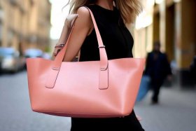 今年最流行的包包女款，今年最流行的女包款式有哪些