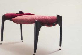 蔻驰女包产品图片及价格（蔻驰女包产品图片及价格大全）