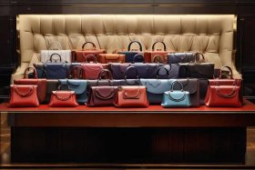 国内十大高端奢侈品牌包（国内十大高端奢侈品牌包排名）