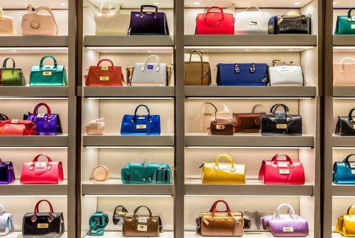 三亚免税店包包品牌大全、三亚免税店包包品牌大全及价格
