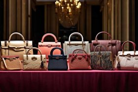 女包十大奢侈品牌有哪些牌子（女包十大奢侈品牌有哪些牌子图片）