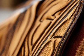 女士手提小布包的裁剪方法（女士手提小布包的裁剪方法视频）