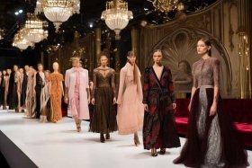 全球顶级奢侈品服装、全球顶级奢侈品服装品牌排行榜